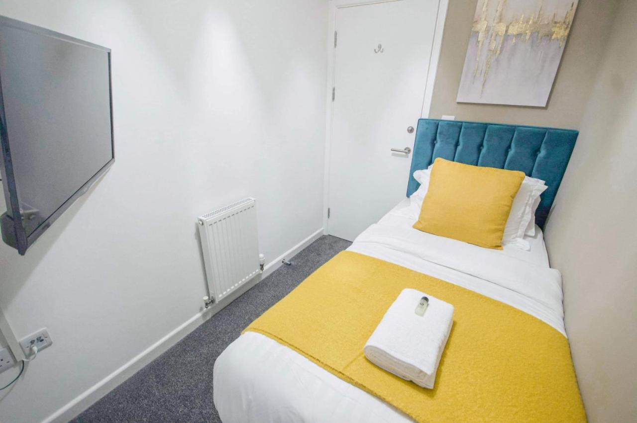 Affordable Digs Nr City Centre Sleeps5 Free Secure Parking Ковентрі Екстер'єр фото